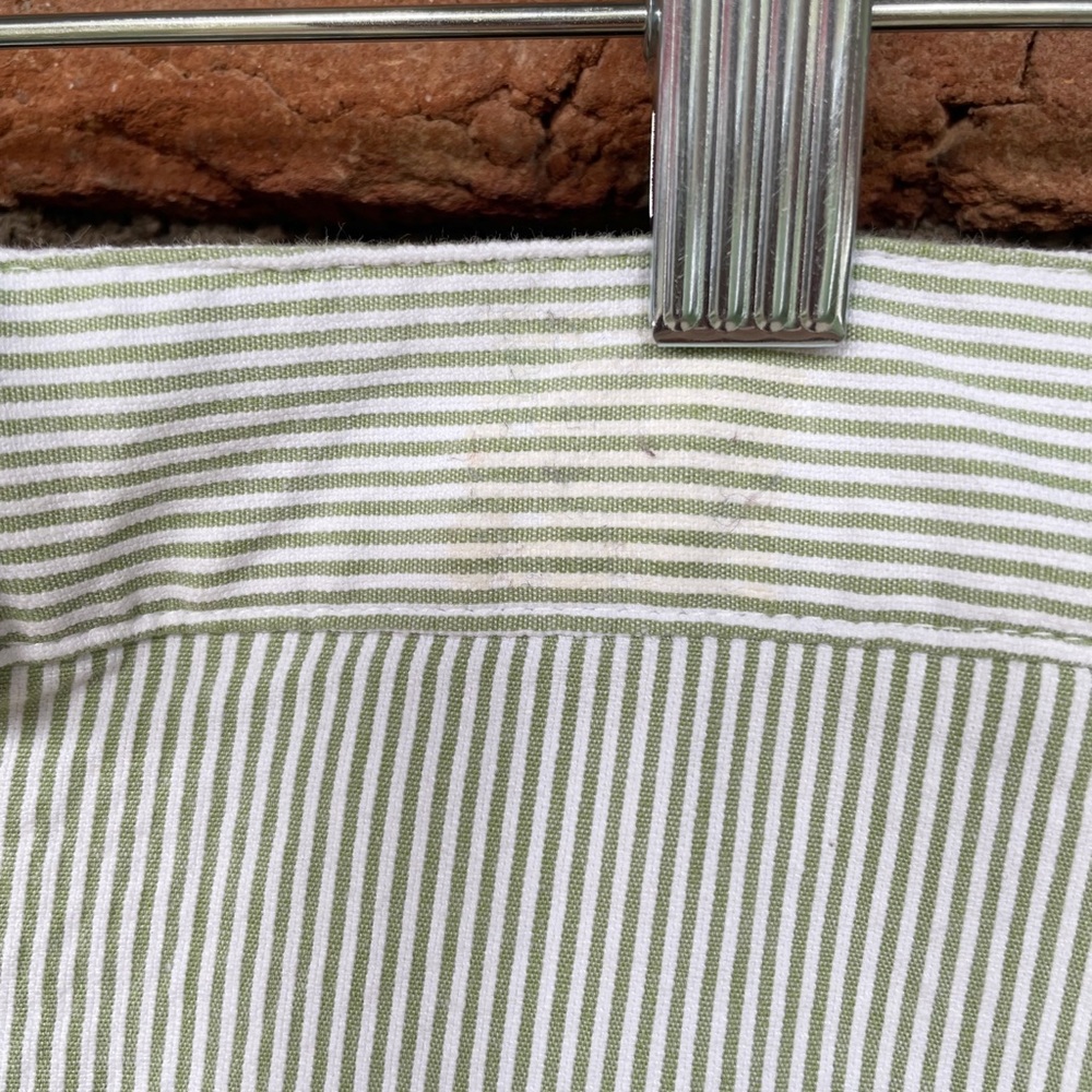 Seersucker Micro-striped Green and White Capris Size 14 Summer Breezy Casual - Picture 8 of 8